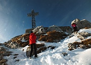 64 saliamo alla croce per altra via...